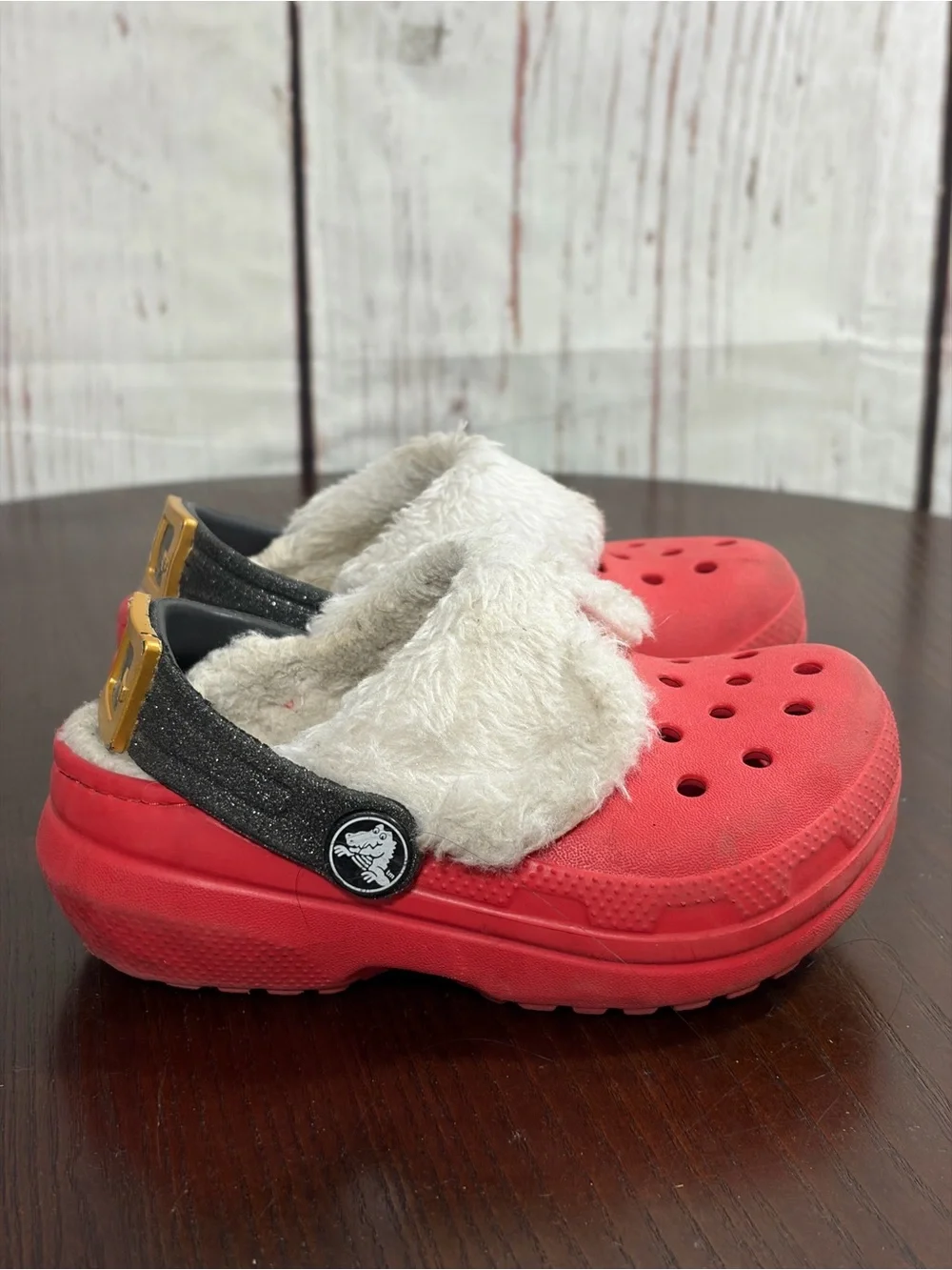 Crocs Santa Kids Red Fleece-Lined Slip-On Clogs C7